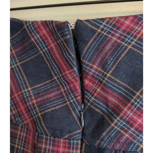 Cali 1850 Size Small Pleated Mini Skirt Womens Plaid Red Blue Zipper School Girl - Picture 2 of 6